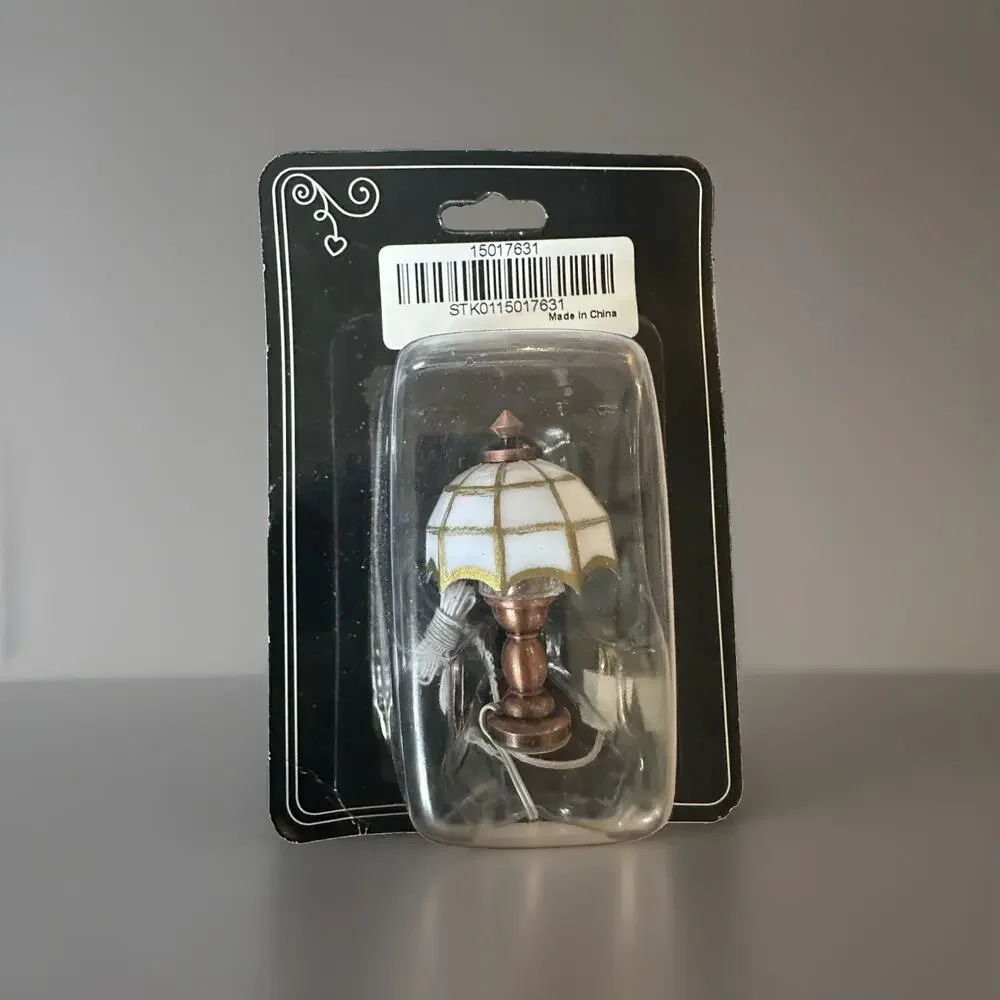 White Tiffany Table Dollhouse Table Lamp Plug In Original Box NOS 1:2 Scale